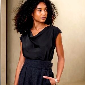 NWT Banana Republic Black Draped Cowl
Neck Top XS